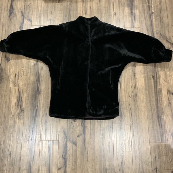 Vintage Monterey Fashion Fur Coat 🌹 - Picture 6 of 8